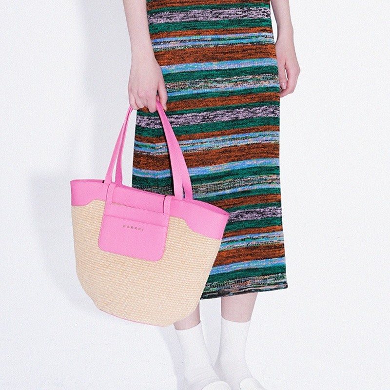 Woven large capacity tote bag with French top layer cowhide and grass woven handbag